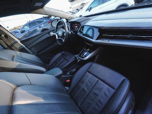 Used 2022 Audi Q4 e-tron Premium Plus image 43