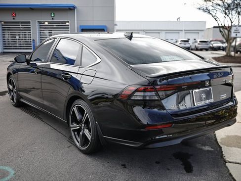 Used 2024 Honda Accord Sport image 8
