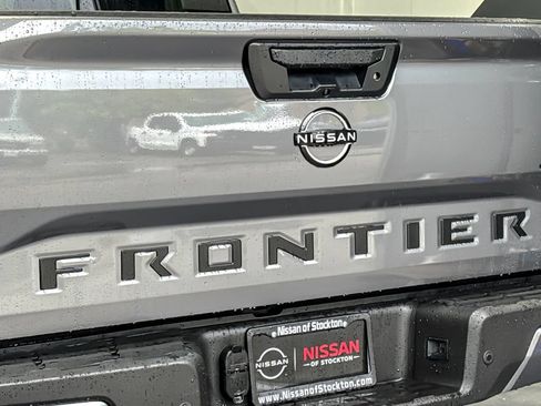 New 2026 Nissan Frontier SV w/ SV Convenience Package AWD/4WD image 24