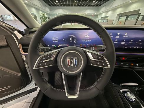 Certified 2025 Buick Envision Sport Touring image 16