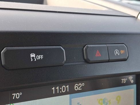 Used 2019 Ford F150 Lariat image 24