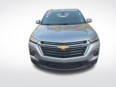 Used 2024 Chevrolet Traverse LT image 9