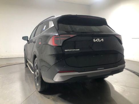 New 2026 Kia Sportage EX image 5