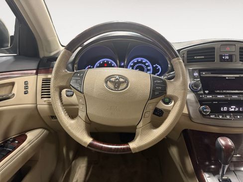 Used 2012 Toyota Avalon Limited FWD image 13