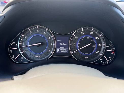 Used 2014 INFINITI QX80 4WD w/ Theater Package image 19