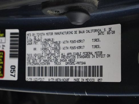 Used 2020 Toyota Tacoma TRD Sport AWD/4WD image 39