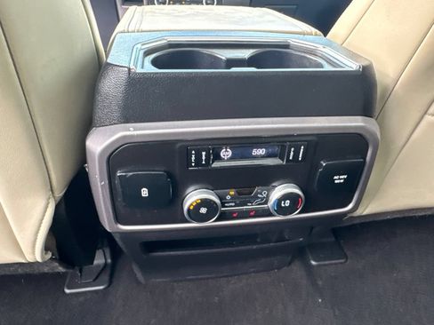 Used 2019 Ford Expedition Max Platinum AWD/4WD image 27