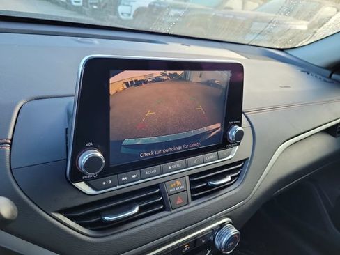 Used 2021 Nissan Altima 2.5 SR w/ SR Premium Package FWD image 28