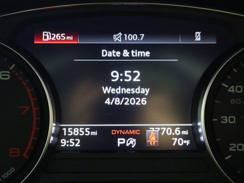 Used 2024 Audi A4 2.0T Premium w/ Convenience Package image 17