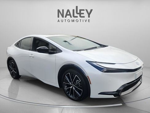 Certified 2024 Toyota Prius XLE image 7