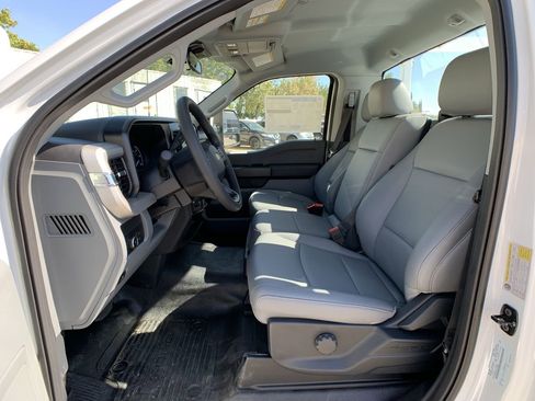 New 2026 Ford F250 XL w/ XL Chrome Package image 21