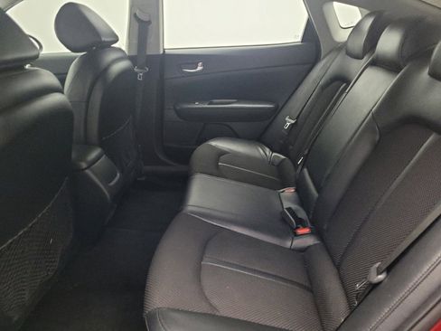 Used 2020 Kia Optima S image 18