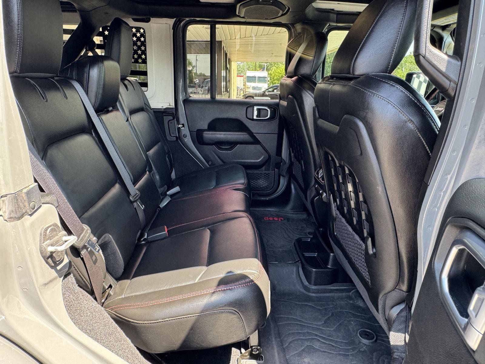 Used 2021 Jeep Wrangler Unlimited Rubicon w/ Uconnect 4C Nav & Sound Group AWD/4WD image 26