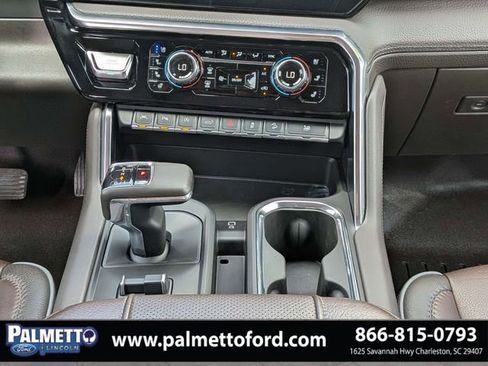 Used 2023 GMC Sierra 1500 Denali AWD/4WD image 18