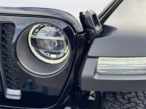 Used 2022 Jeep Wrangler Unlimited Rubicon 4xe image 9