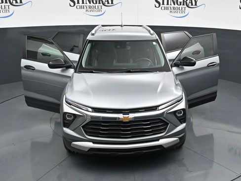 Used 2024 Chevrolet TrailBlazer LT w/ Convenience Package AWD/4WD image 34