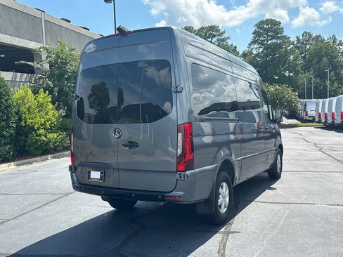 Used 2023 Mercedes-Benz Sprinter 2500 image 7