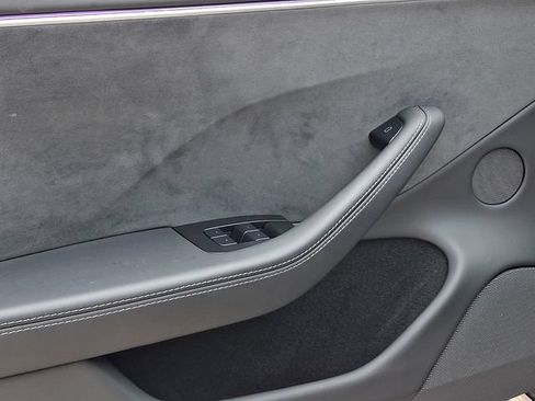 Used 2024 Tesla Model 3 Long Range AWD/4WD image 19