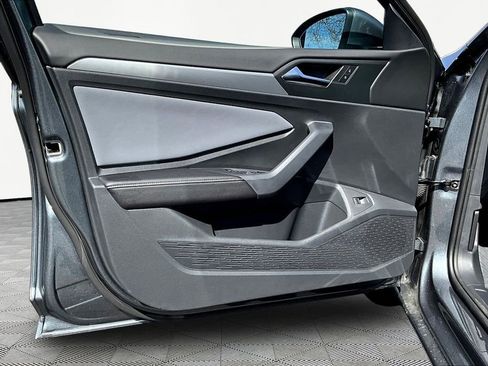 New 2026 Volkswagen Jetta SE image 18