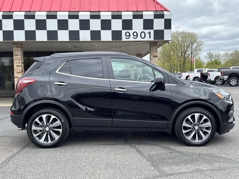 Used 2021 Buick Encore Preferred w/ Safety Package II FWD image 11