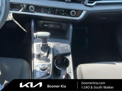 Used 2024 Kia Sportage LX FWD image 24