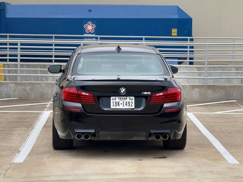 Used 2014 BMW M5 RWD image 6