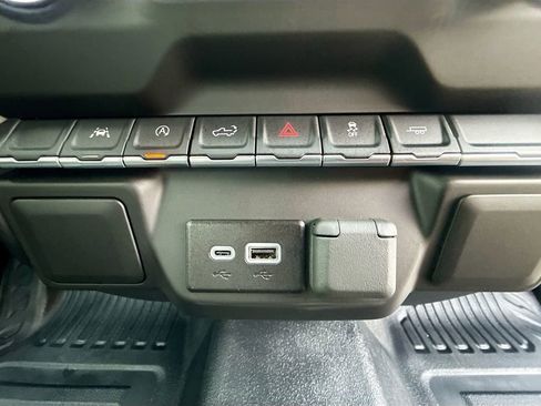 Used 2025 GMC Sierra 1500 Pro w/ Pro Value Package image 30