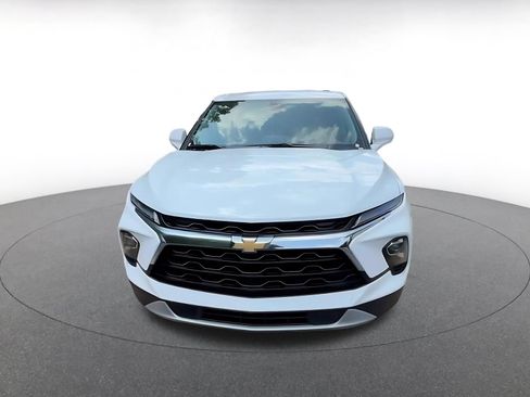 Used 2026 Chevrolet Blazer LT FWD image 4