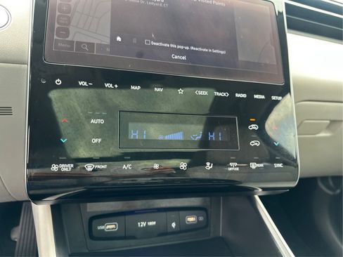 Certified 2024 Hyundai Tucson Limited AWD/4WD image 26