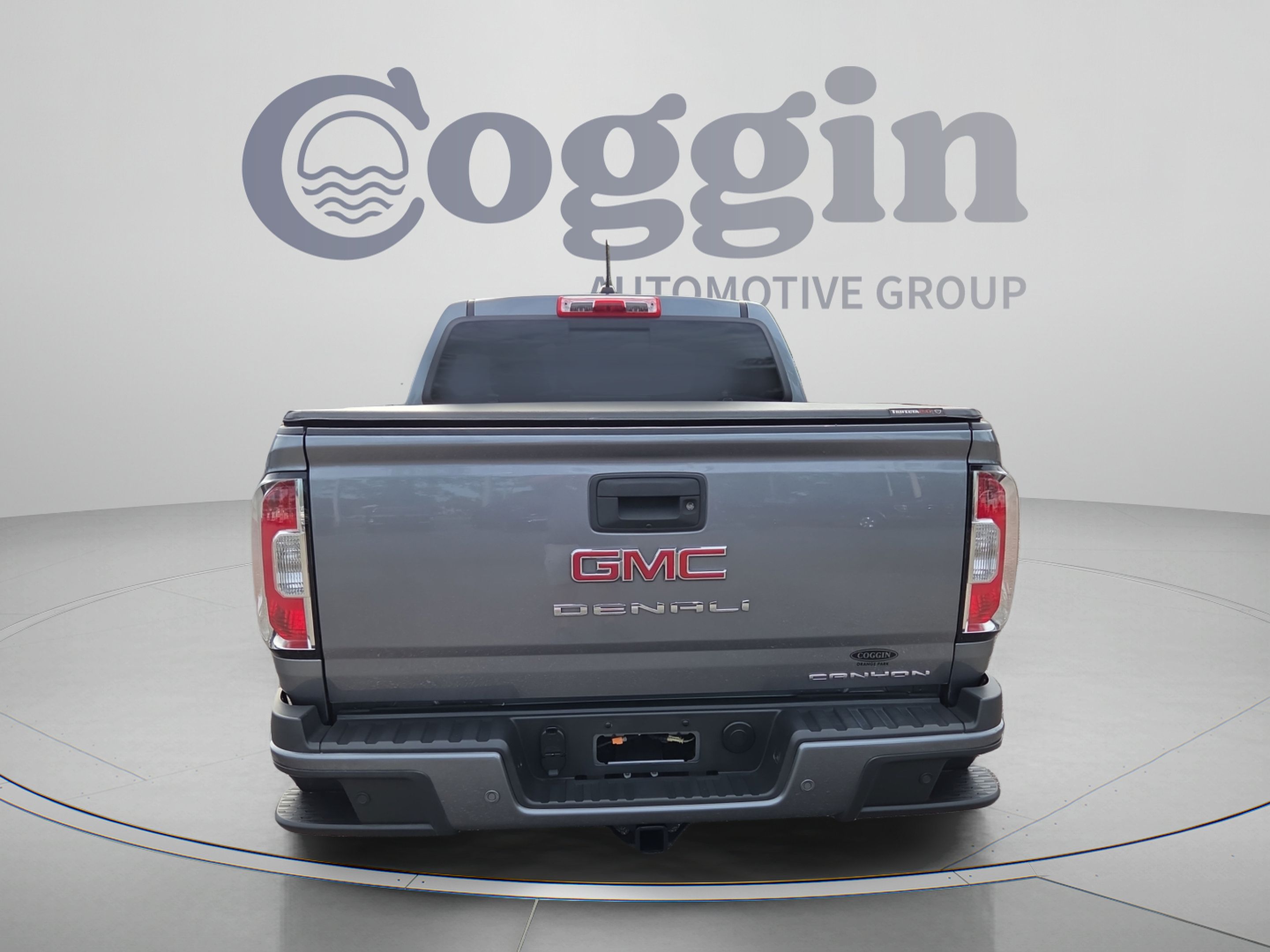 Used 2022 GMC Canyon Denali AWD/4WD image 4