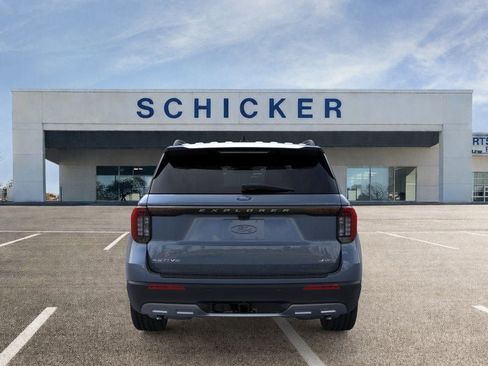 New 2026 Ford Explorer Active w/ Active Comfort Package image 5