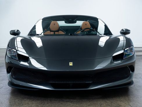 Used 2024 Ferrari 296 GTS image 2