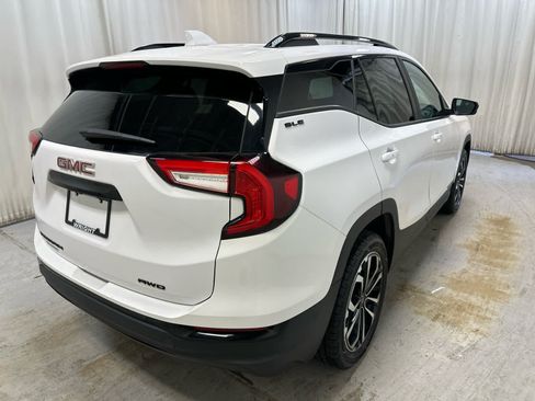 Used 2023 GMC Terrain SLE w/ Driver Convenience Package AWD/4WD image 11