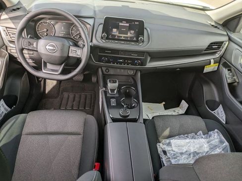 New 2026 Nissan Rogue SV AWD/4WD image 38
