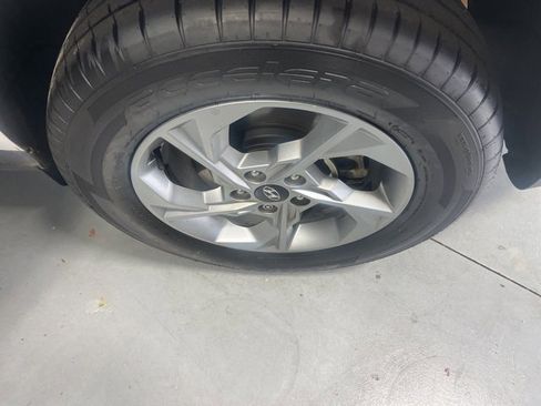 Certified 2023 Hyundai Tucson SE image 29