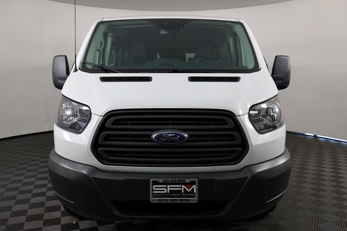 Used 2018 Ford Transit 150 XL RWD image 4