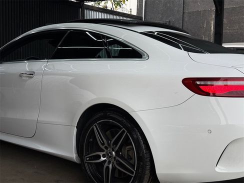 Used 2018 Mercedes-Benz E 400 Coupe image 17