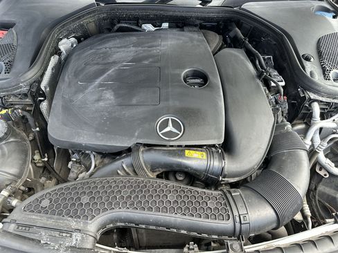 Used 2023 Mercedes-Benz E 350 4MATIC Sedan image 16