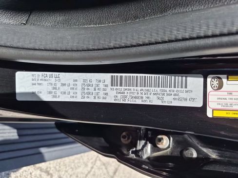 Used 2019 RAM 1500 Laramie AWD/4WD image 32