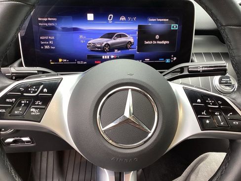 Used 2024 Mercedes-Benz C 300 4MATIC Sedan image 20