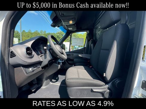 New 2026 Mercedes-Benz Sprinter 2500 image 5