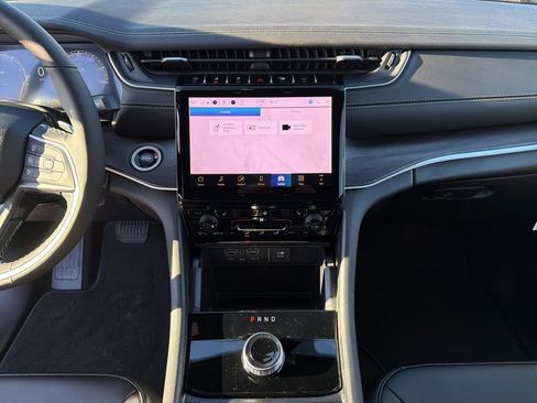 New 2025 Jeep Grand Cherokee L Limited image 49