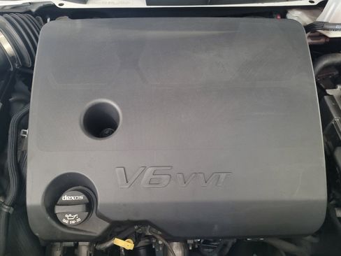 Used 2022 Buick Enclave Essence FWD image 30