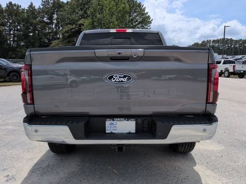 Used 2025 Ford F150 Lariat w/ Equipment Group 501A Mid AWD/4WD image 6