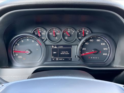 Used 2024 Chevrolet Silverado 2500 Custom w/ Custom Convenience Package AWD/4WD image 12