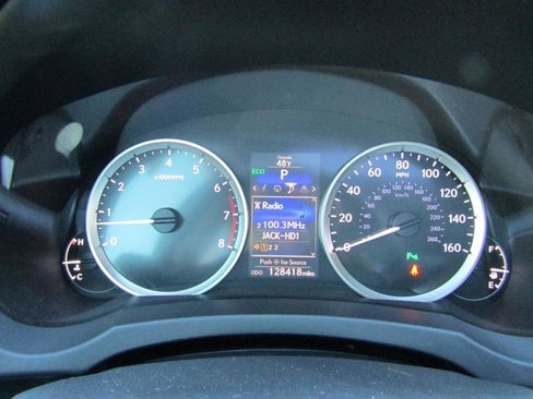 Used 2015 Lexus IS 350 image 15