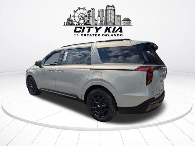 New 2027 Kia Carnival Hybrid FWD image 4
