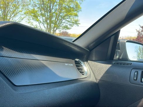 Used 2013 Ford Mustang GT Premium RWD image 19
