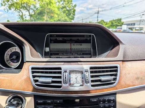 Used 2015 Mercedes-Benz E 350 4MATIC Sedan w/ Premium 1 Package image 29