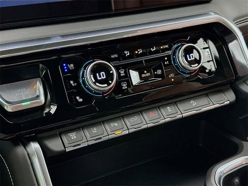 New 2026 GMC Sierra 2500 Denali Ultimate image 16